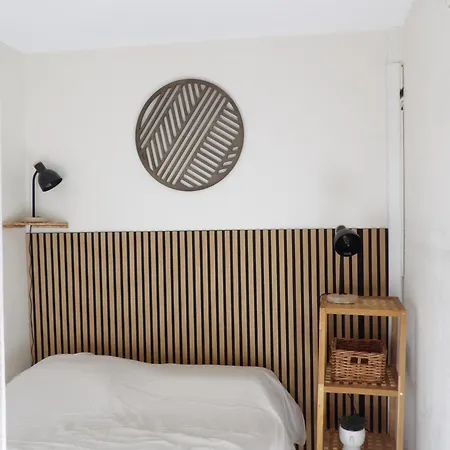 Apartament Les-mimosas , Calme Avec Climatisation, Parking Prive Et Wifi , Par Les Mimosas De Virginie *